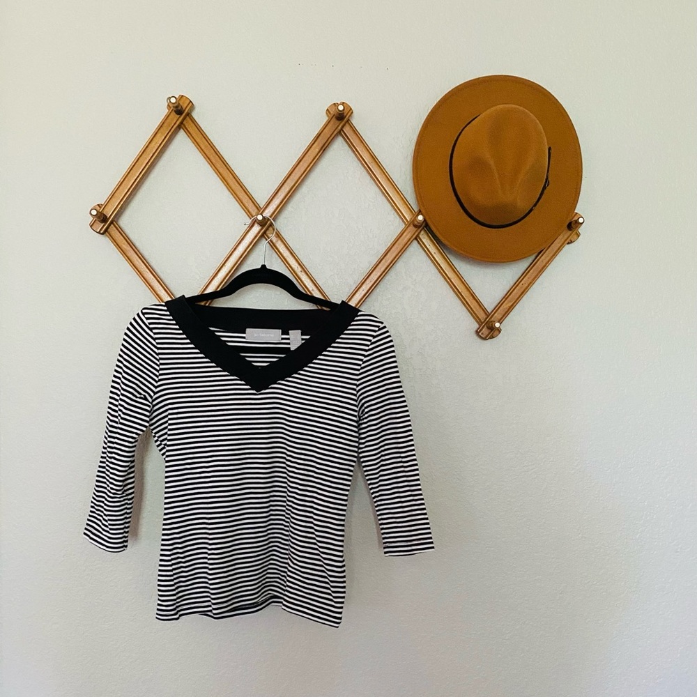 Liz Claiborne Black & White Striped Timeless Top